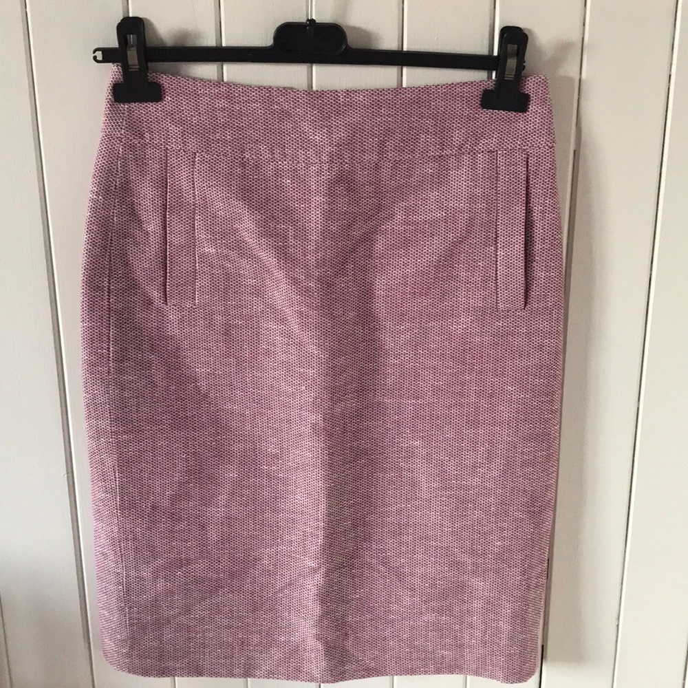 Pencil skirt